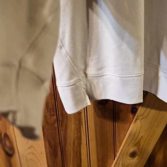 Aerie Cream V-Neck Sweatshirt Oversized - Picture 2 of 3